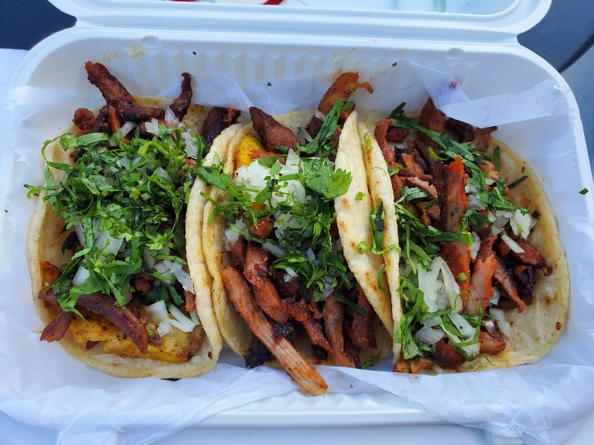 TACOS Mexicanos photo 3