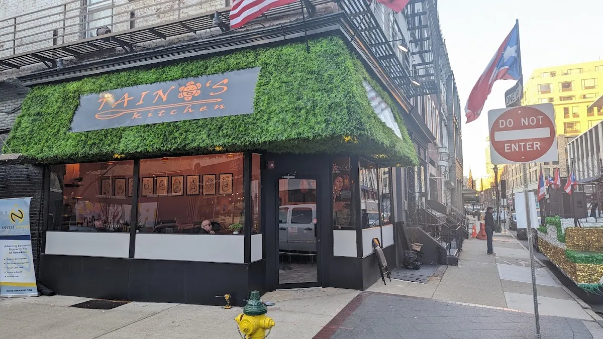 Taino's Kitchen Downtown
