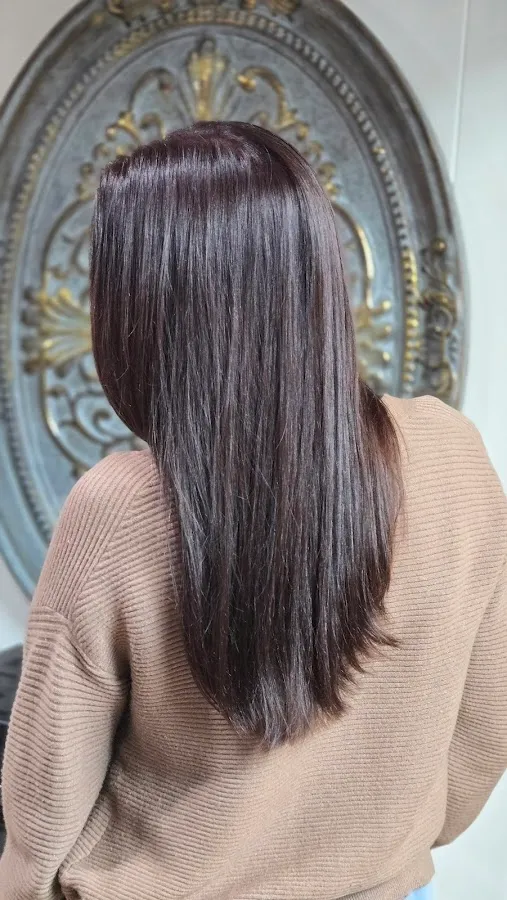 Tangles Beauty Studio