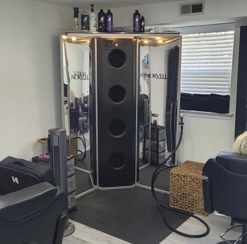 Tan-Trum Airbrush Tanning x DeZigner Studios