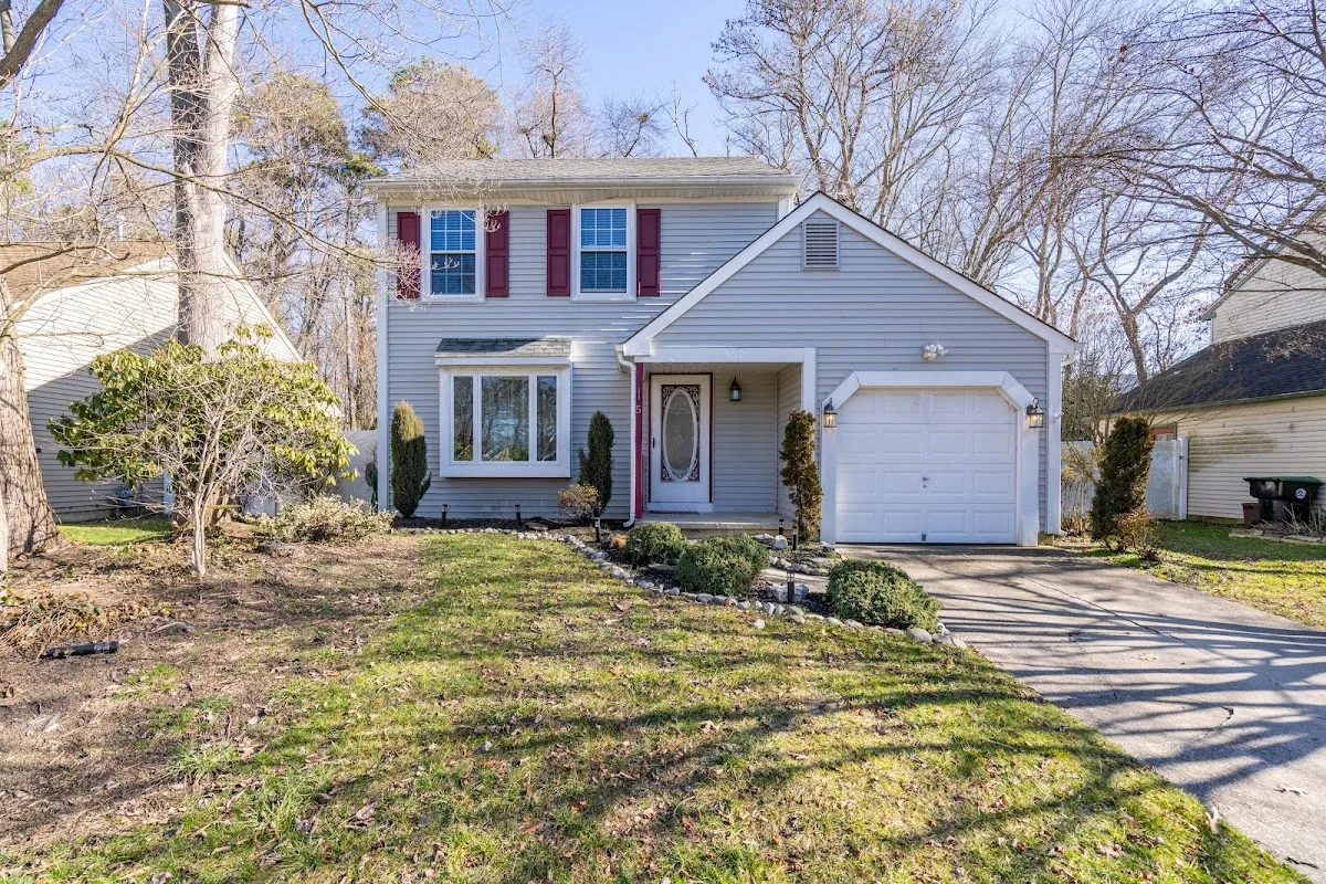 Taryn Bolton - Bolton Brand Realty Group photo 2