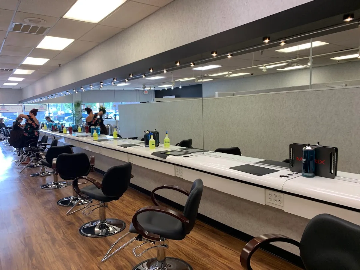 Taylor's Salon photo 4