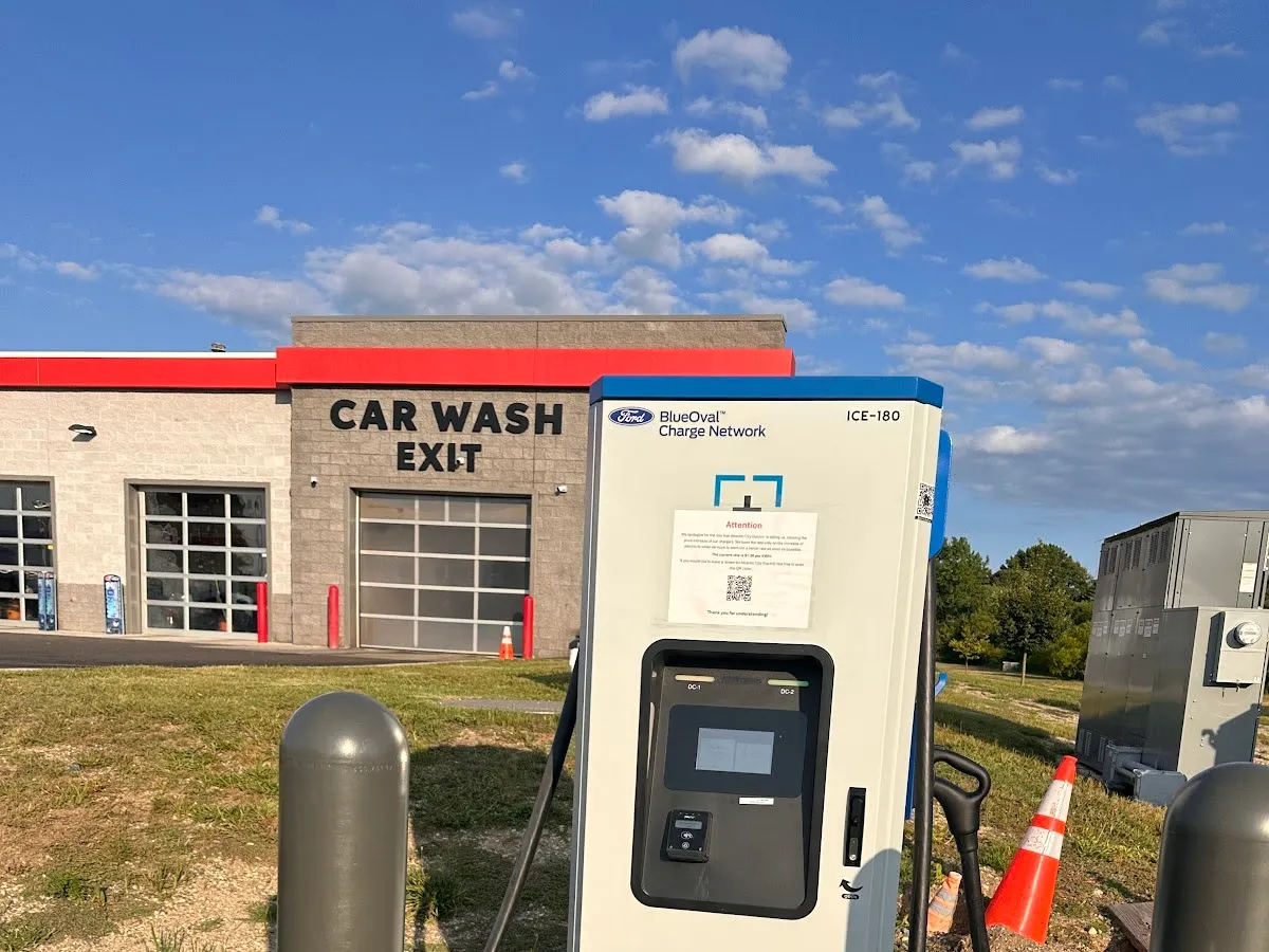 Tesla Supercharger photo 5