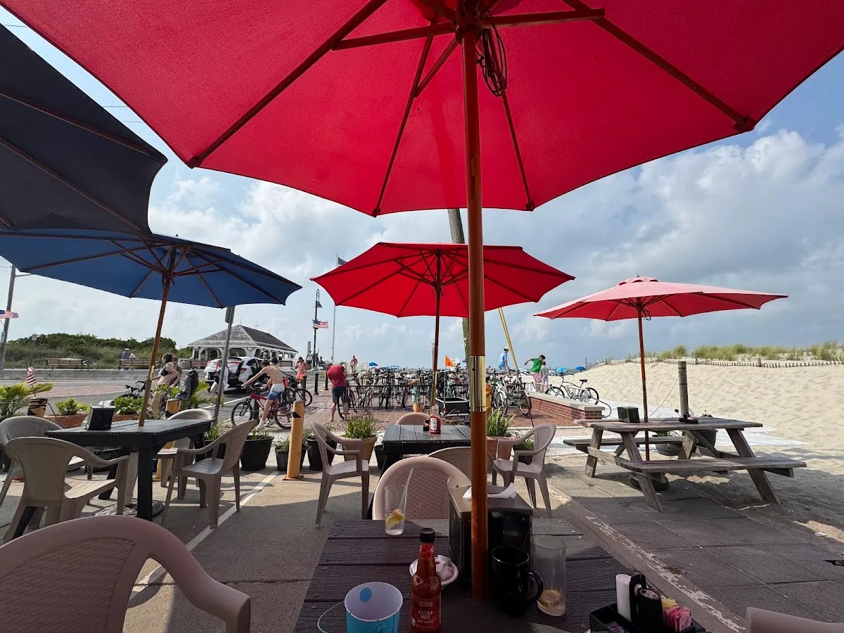 The Cove Restaurant & Seaside Deck