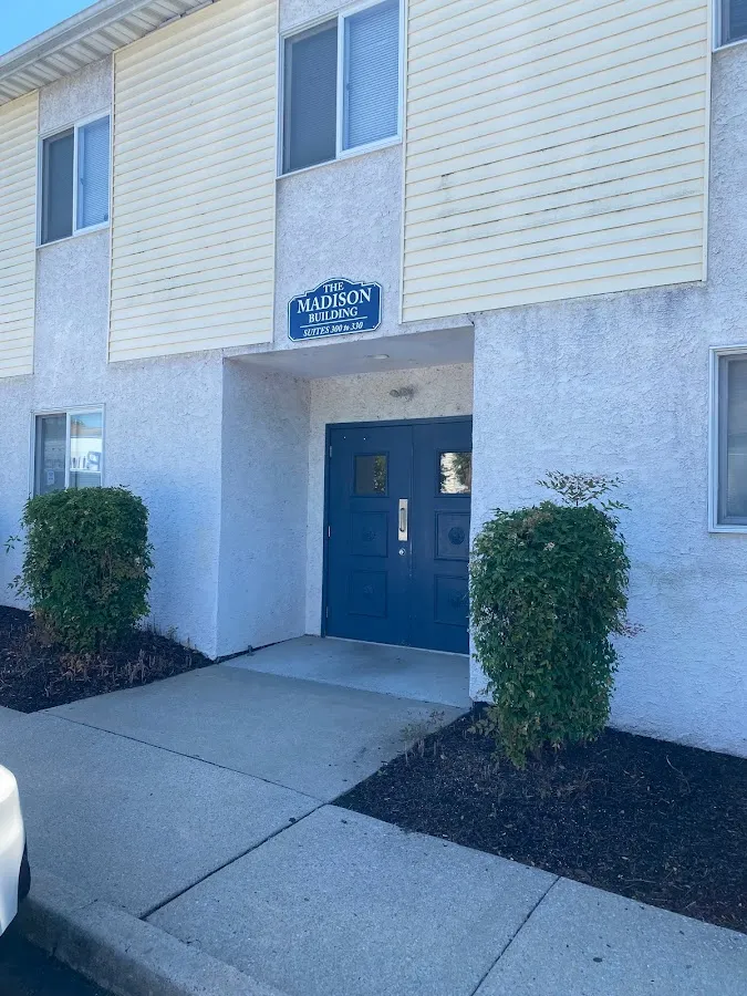 The Divorce Service photo 2