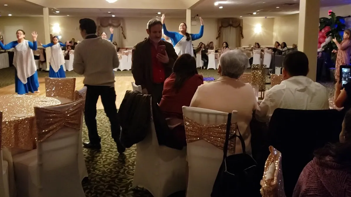 The Falls Banquet by EventRoostr photo 3