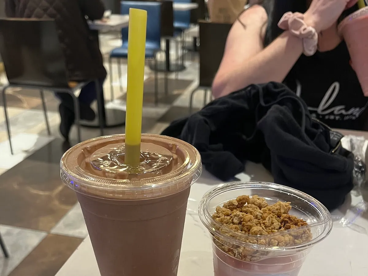 The Green Bar photo 2