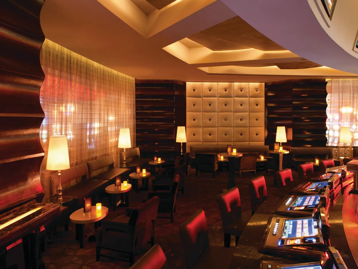 The Green Bar photo 3