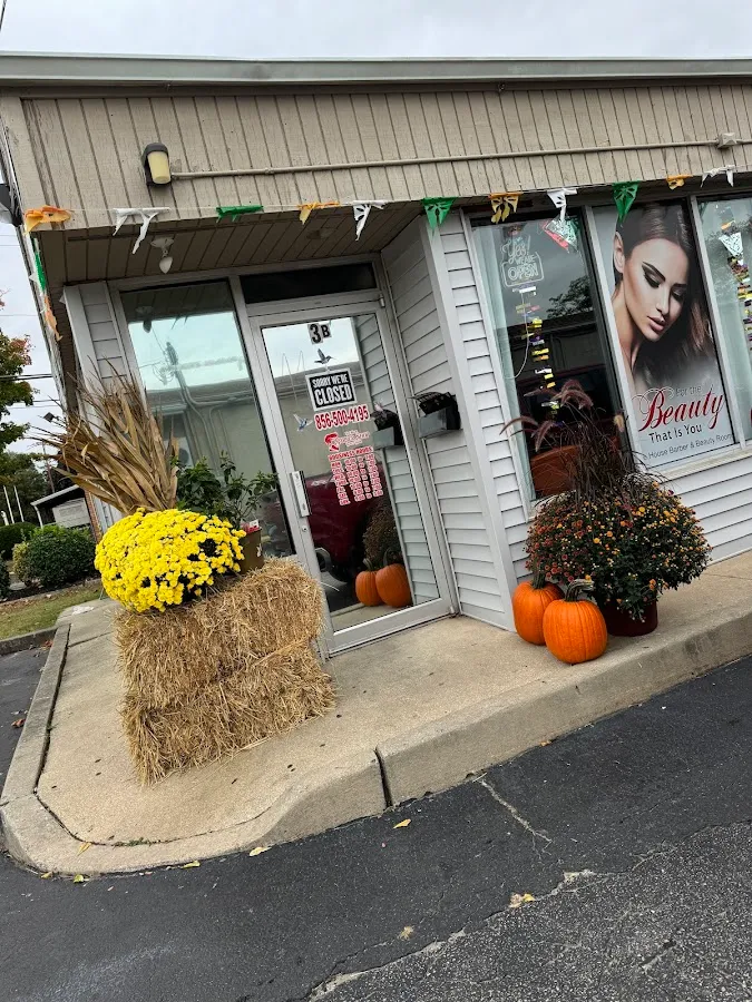 The House Barber & Beauty Room