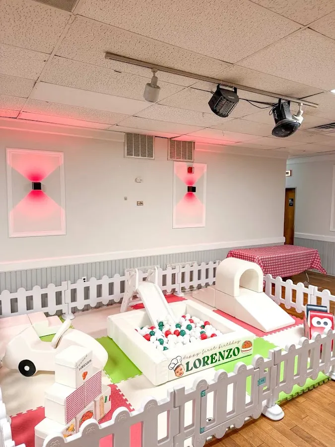 The Humble Tumble - Soft Play Party Rentals photo 2