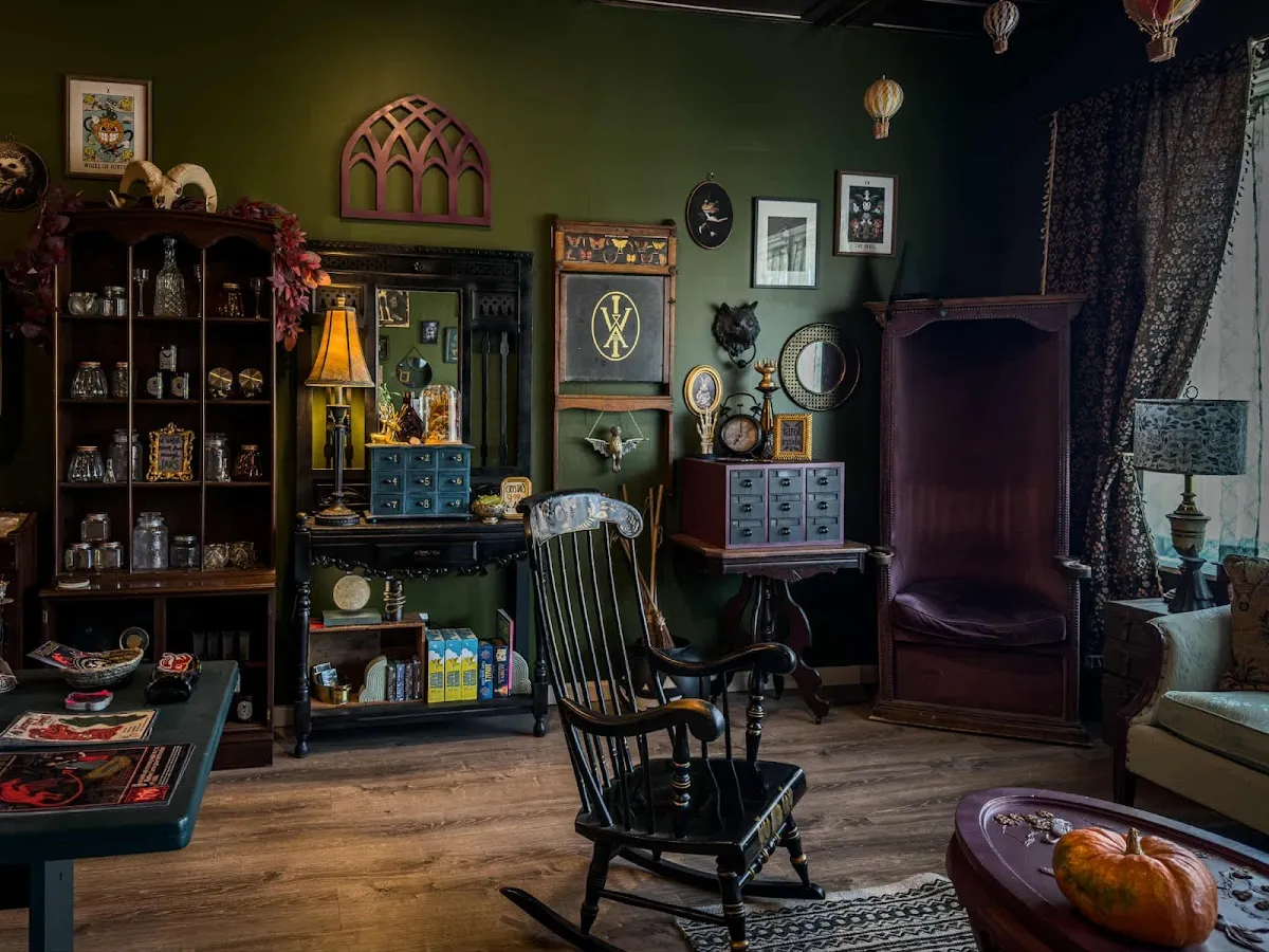 The Illustrated Woman Apothecary