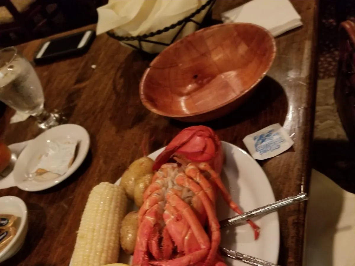 The Lobster Shanty photo 3