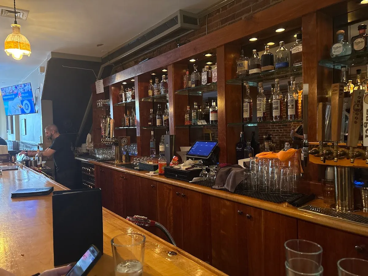 The Local Eatery and Pub