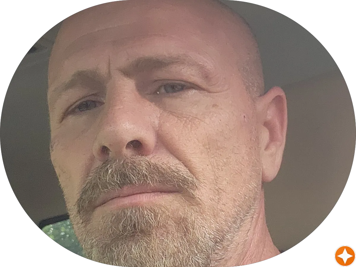 The Luxe and Local Living Group - Powered by Real Broker photo 2