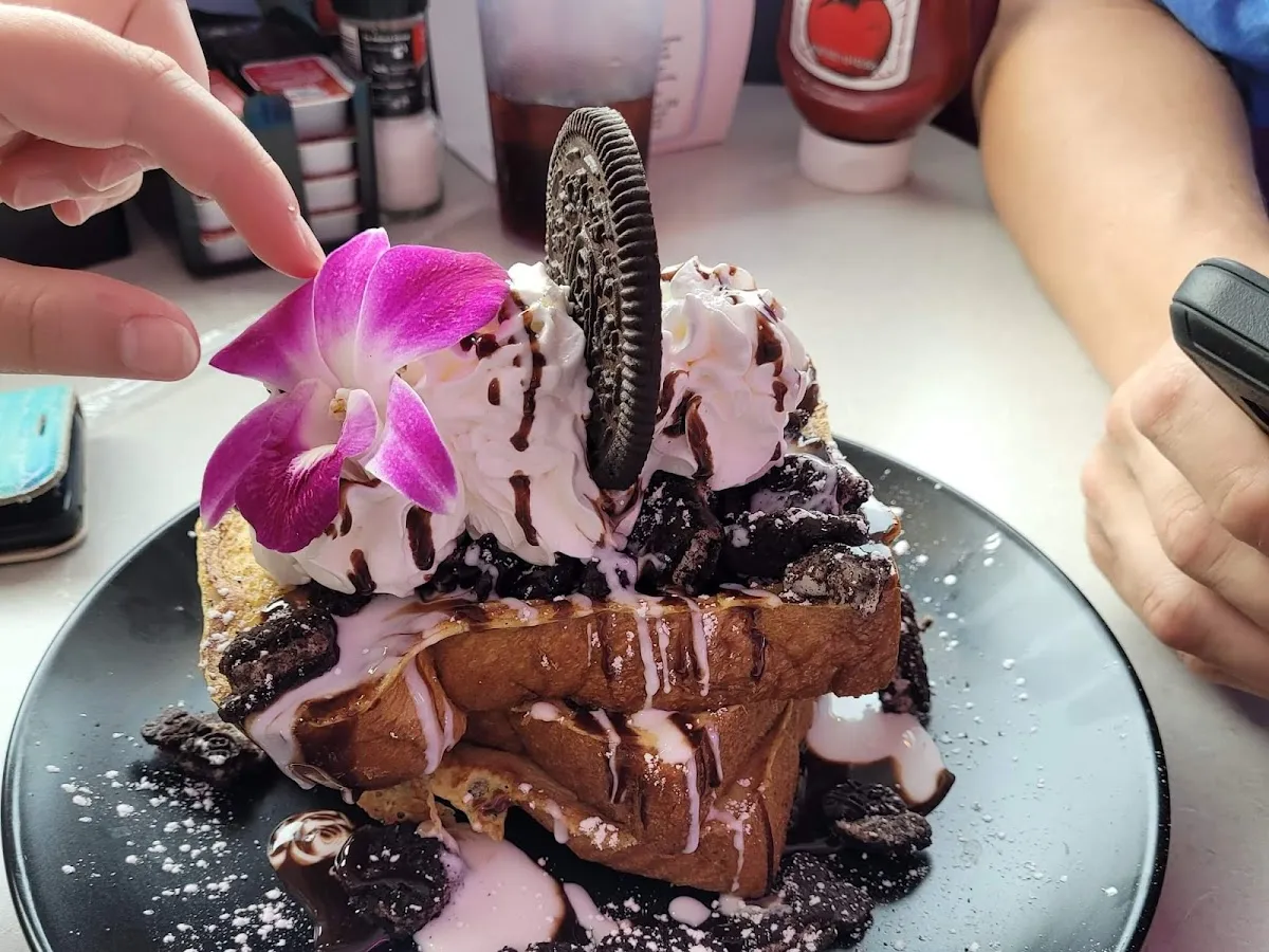 The Pink Cadillac Diner photo 4