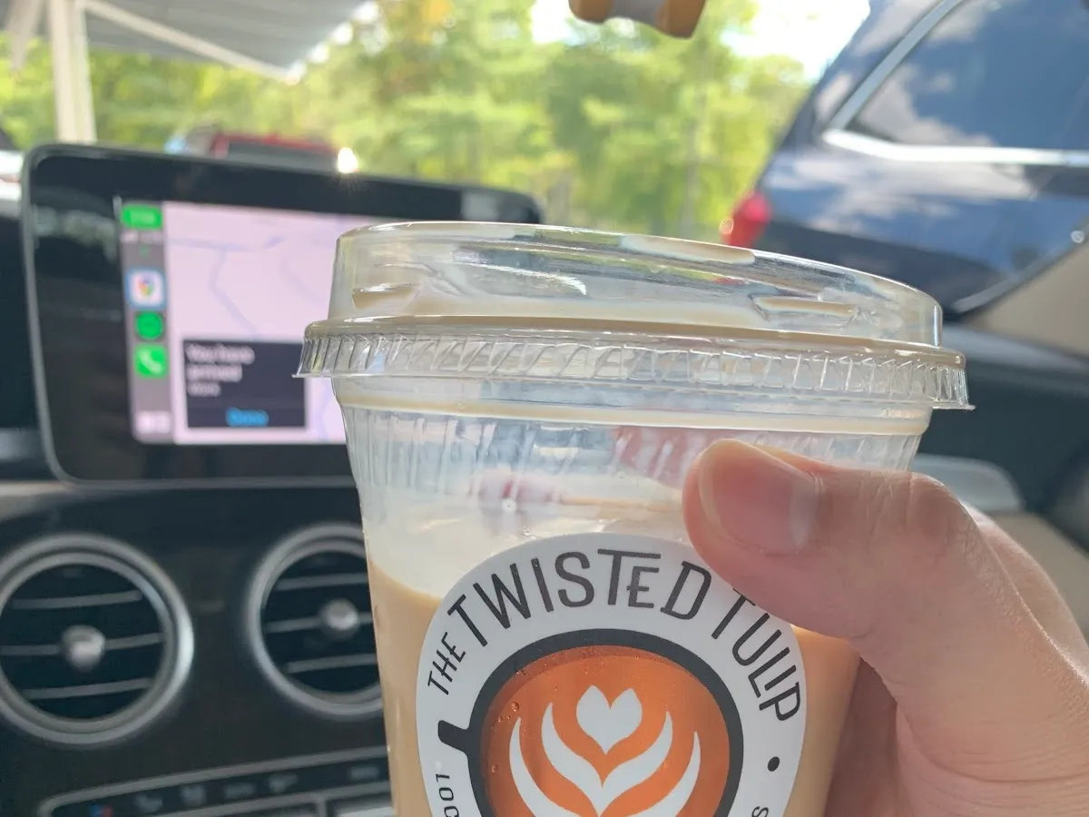 The Twisted Tulip photo 3