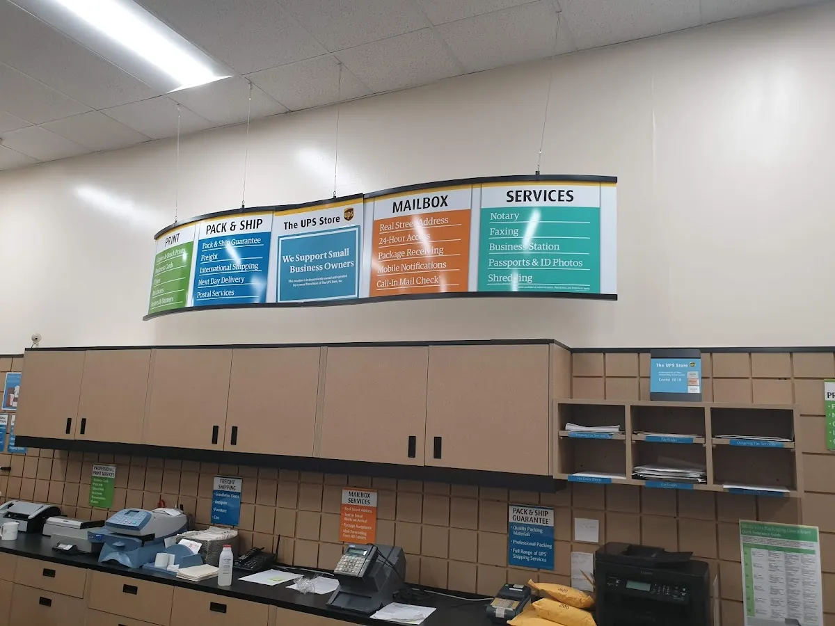 The UPS Store photo 3
