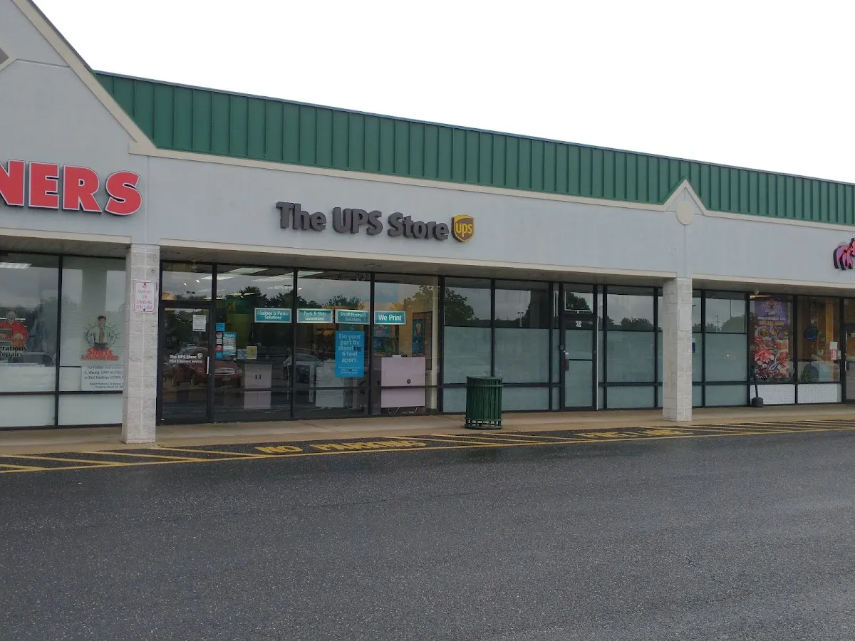 The UPS Store photo 2