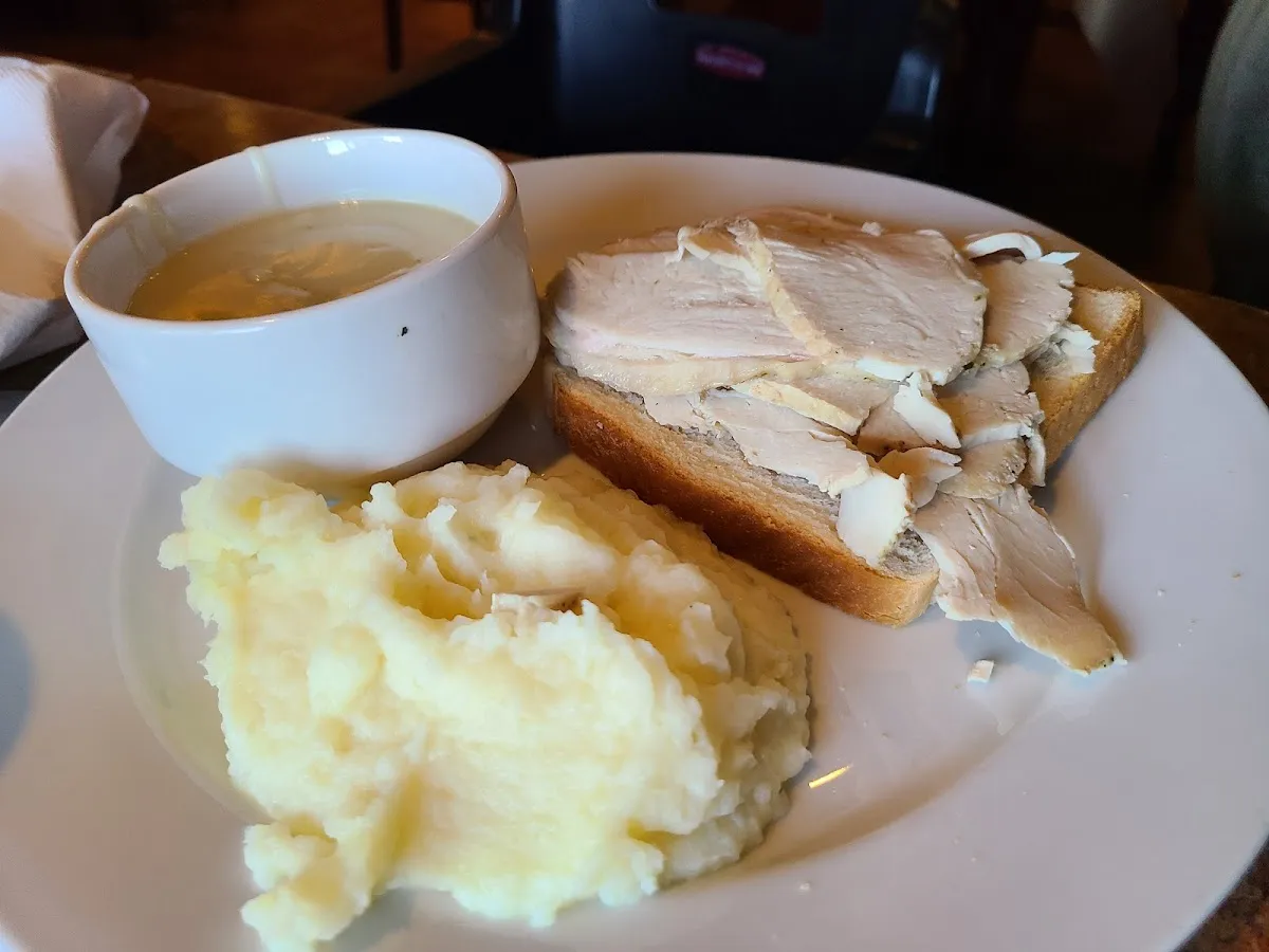 The Windjammer Café Bar Grille photo 4