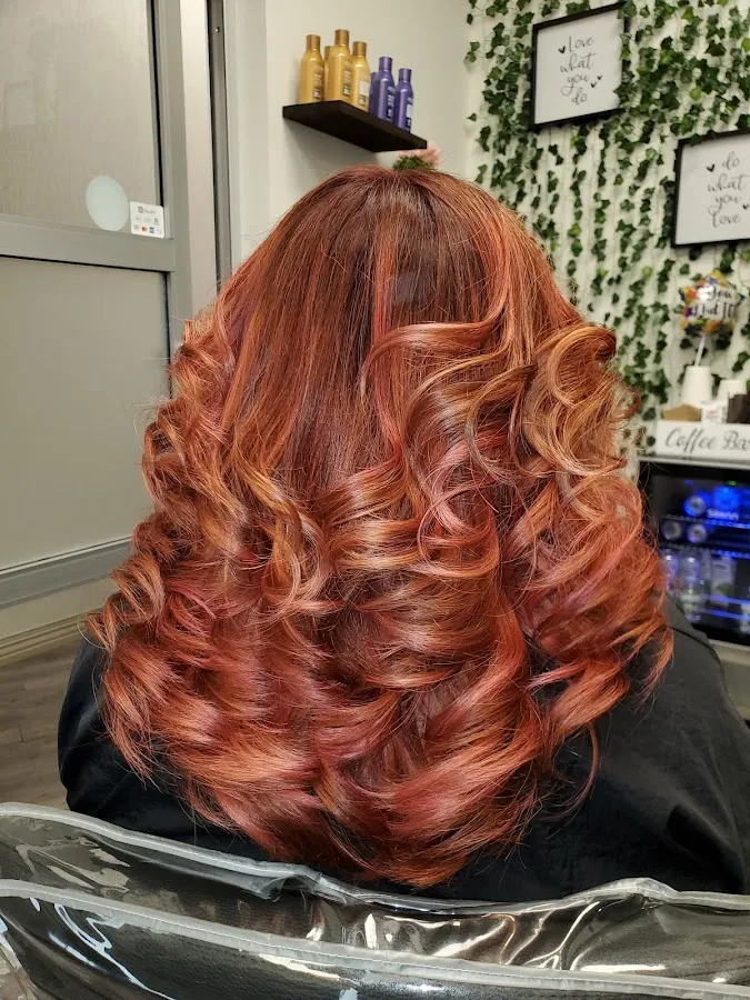 TheeCosmetologist photo 3