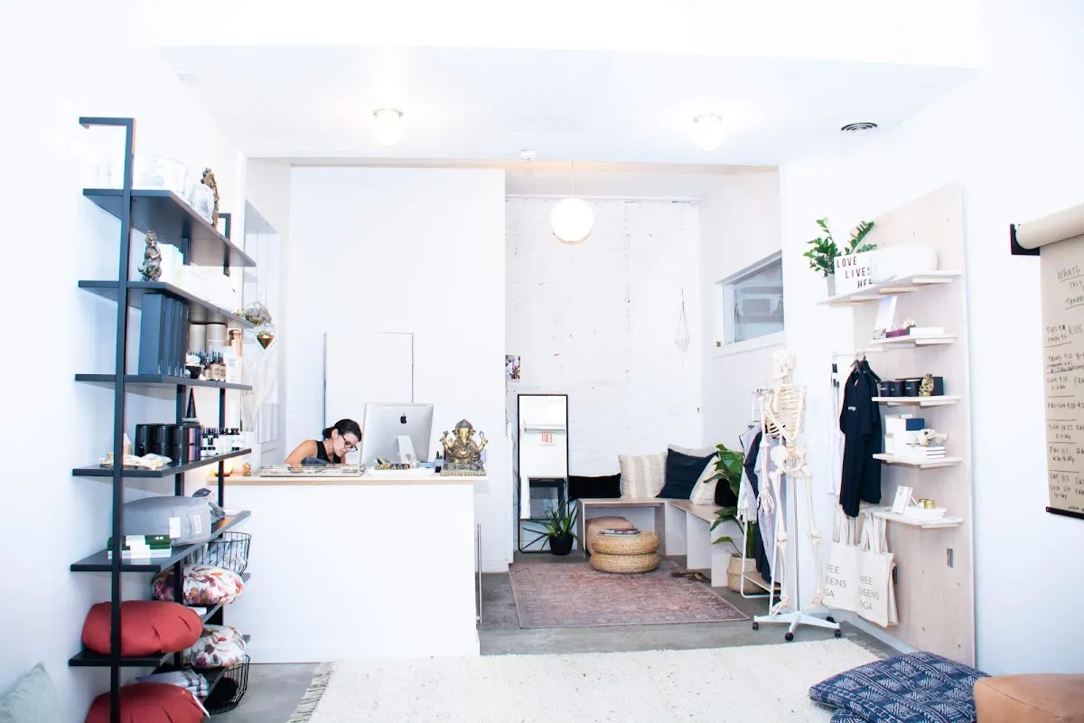 Three Queens Yoga photo 4