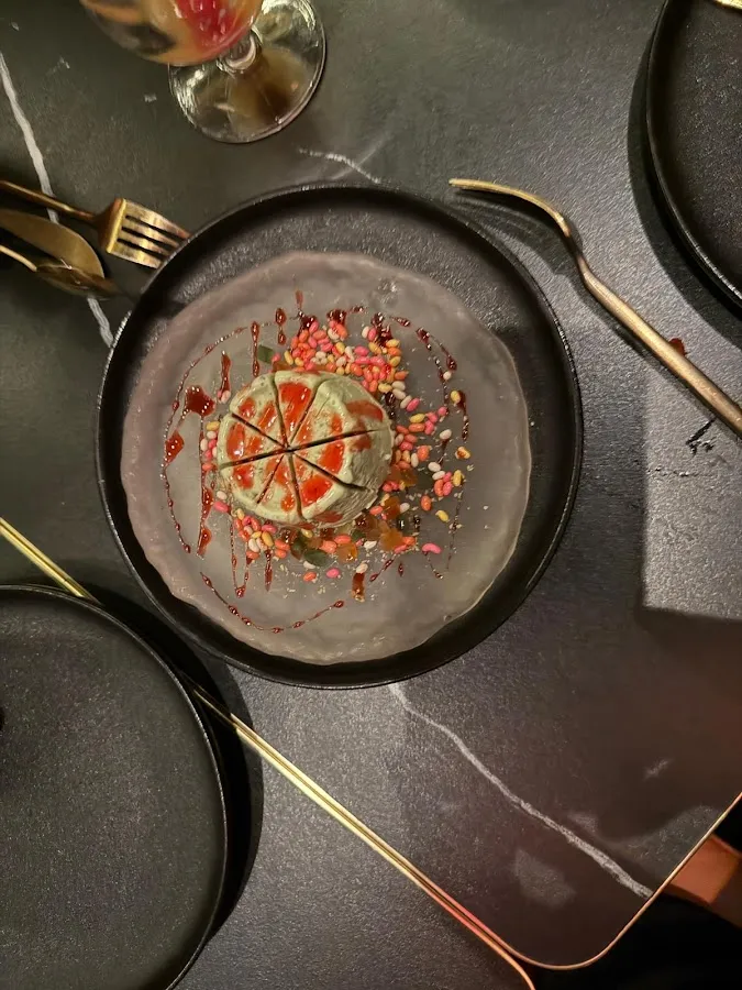 Thumkaa Bar and Kitchen photo 3