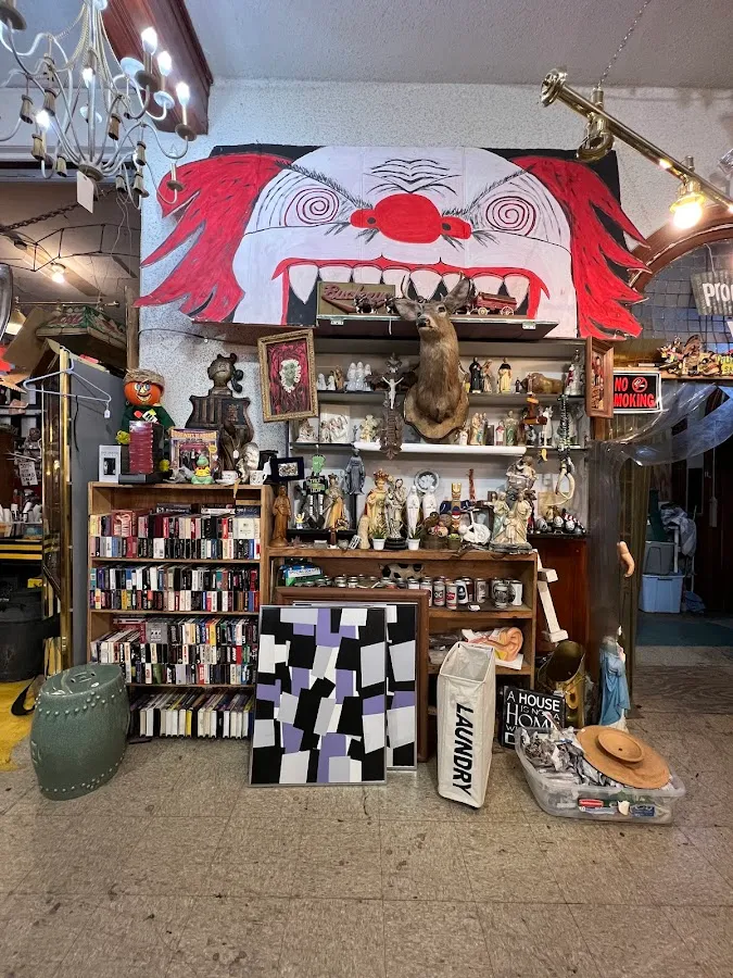 Thunderbird Salvage photo 2