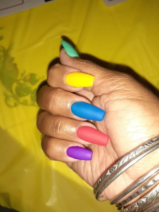 Tiffani Nails 3 photo 2