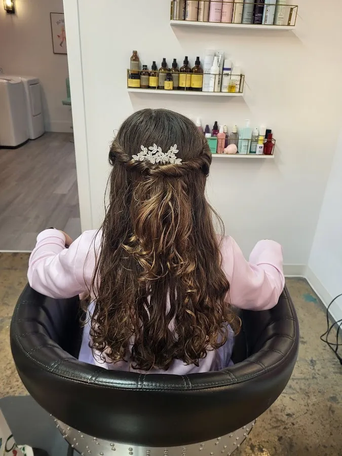 tint color bar salons