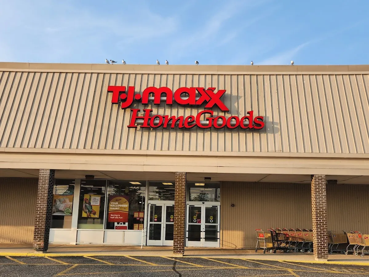 T.J. Maxx & HomeGoods
