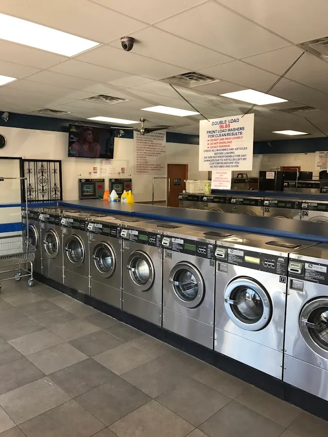 Tommy's Laundromat photo 2