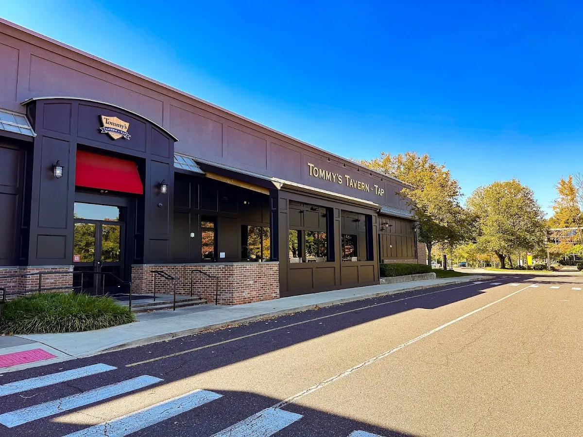 Tommy's Tavern + Tap photo 2