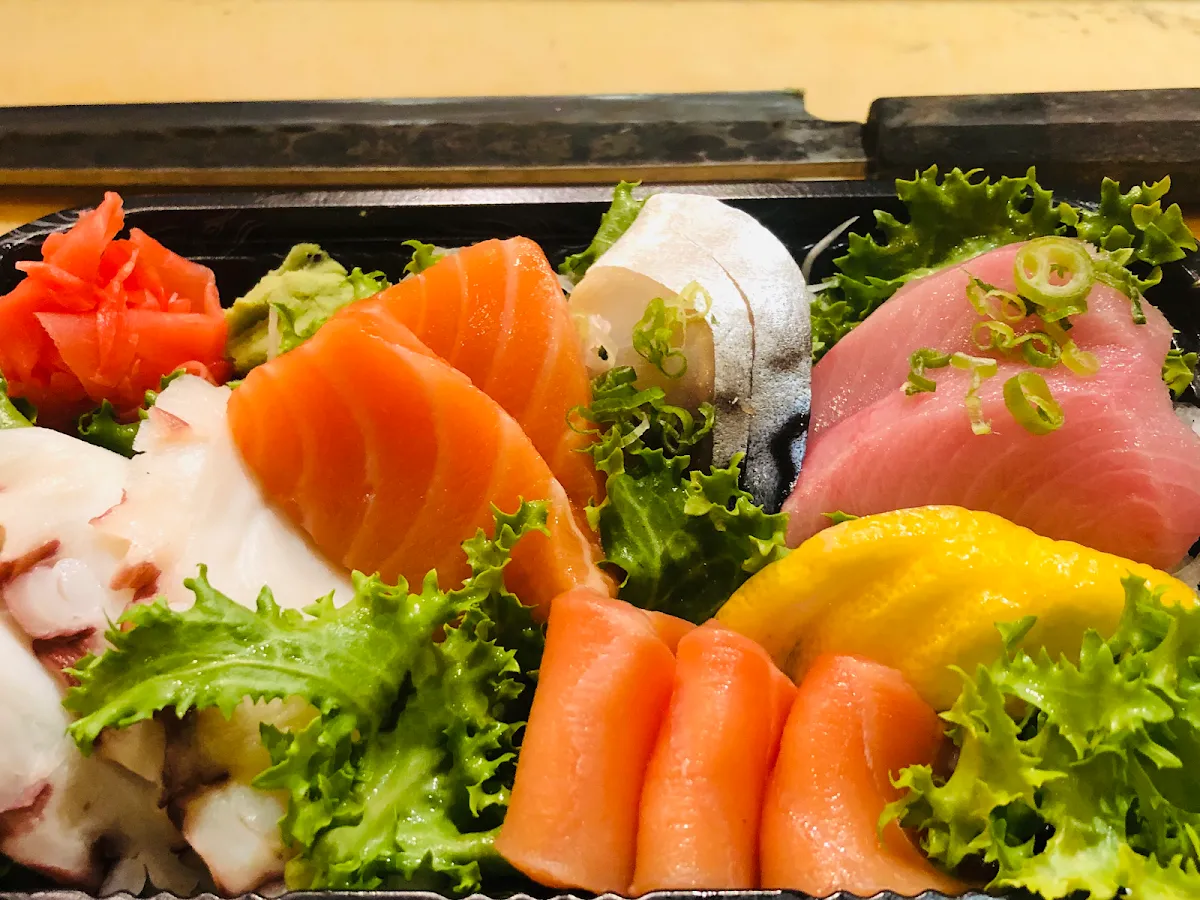 Tomo Sushi Japanese Restaurant photo 3