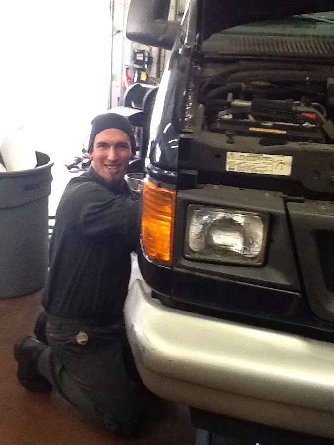 Tom's Service Center photo 2