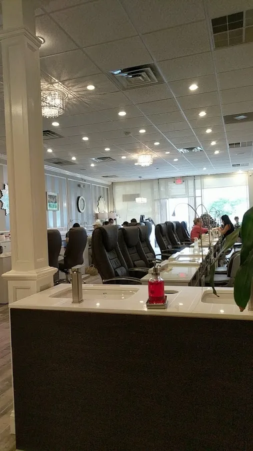 Top Nails & Pedicure Spa photo 3