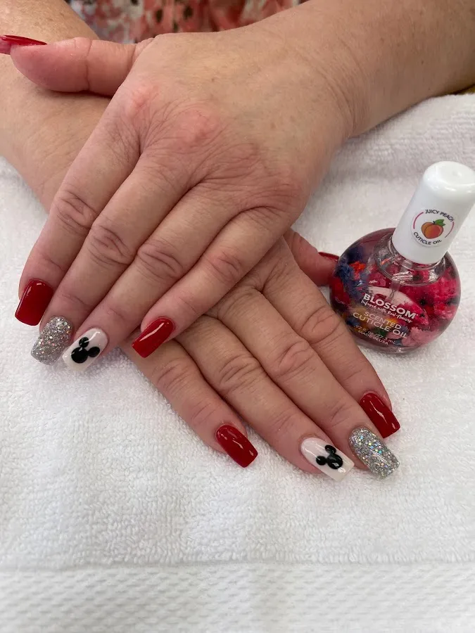 Topline Nails photo 3