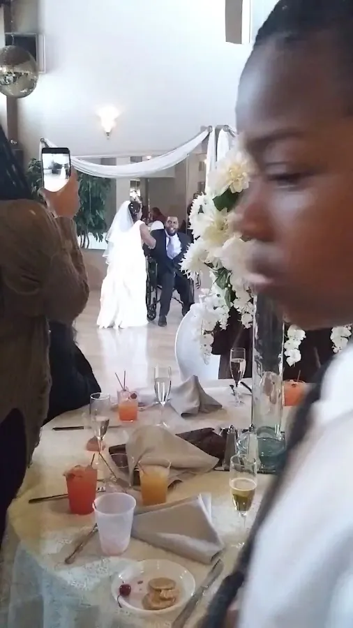 Touch of Class By Candlelite photo 3