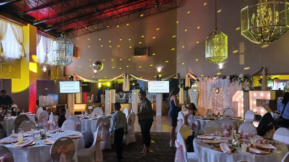 Touch of Class By Candlelite photo 5