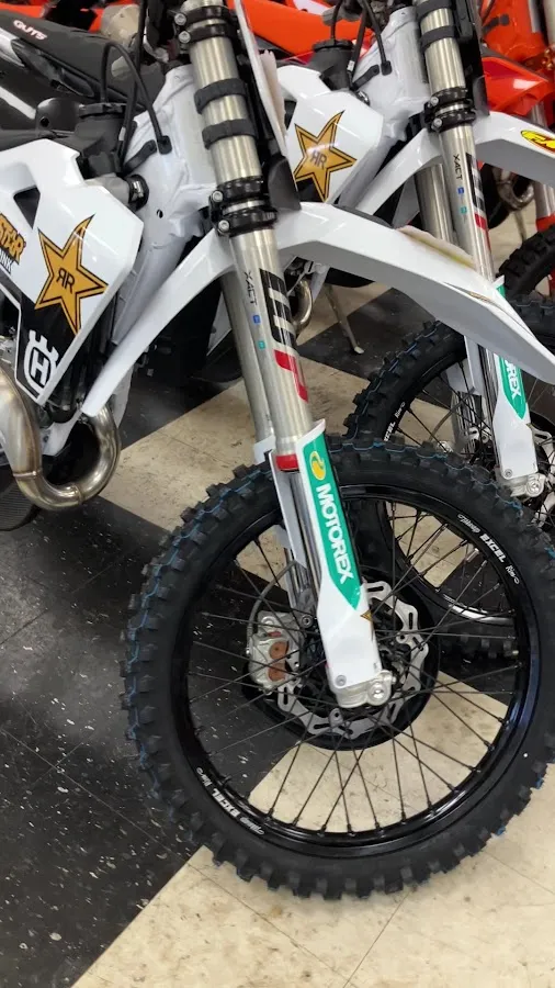 Town and Country Cycle Center photo 3