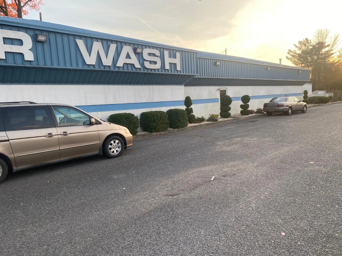 Town & Country Car Wash Inc photo 2