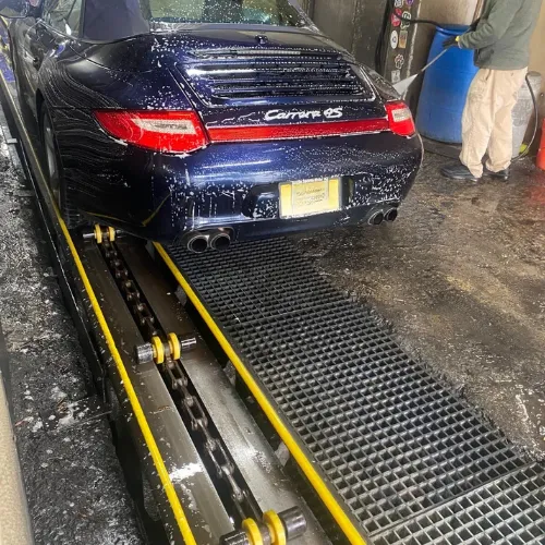 Town & Country Car Wash Inc photo 3