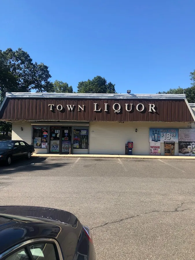 Town Liquor Store