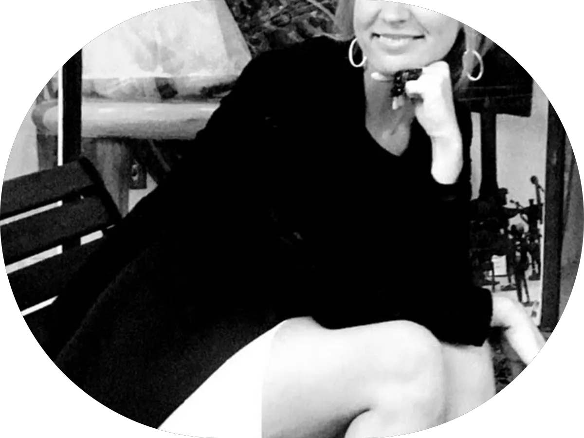 Trident Woman photo 4