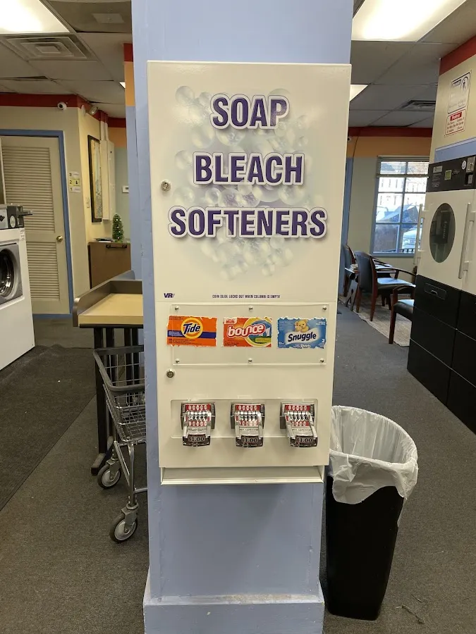 Tri-Town Laundromat photo 5