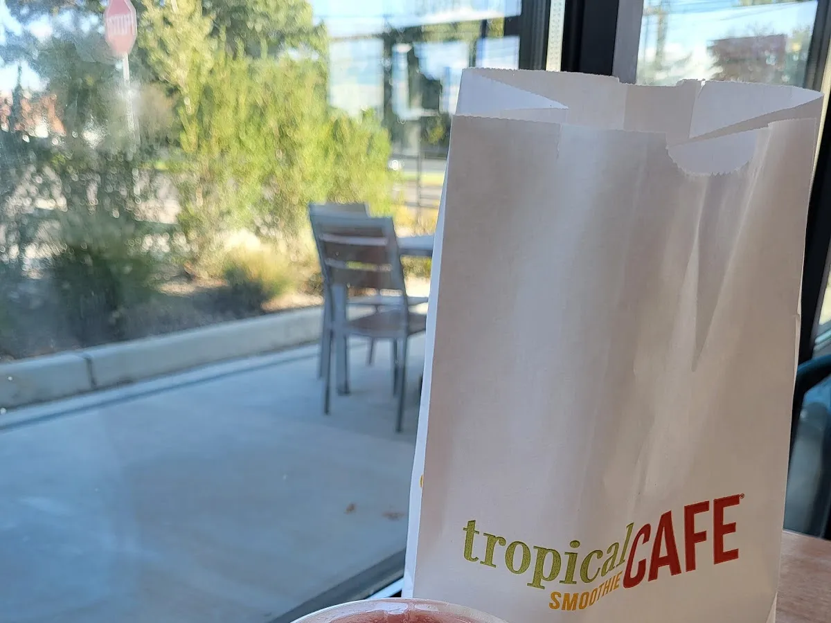 Tropical Smoothie Cafe photo 3