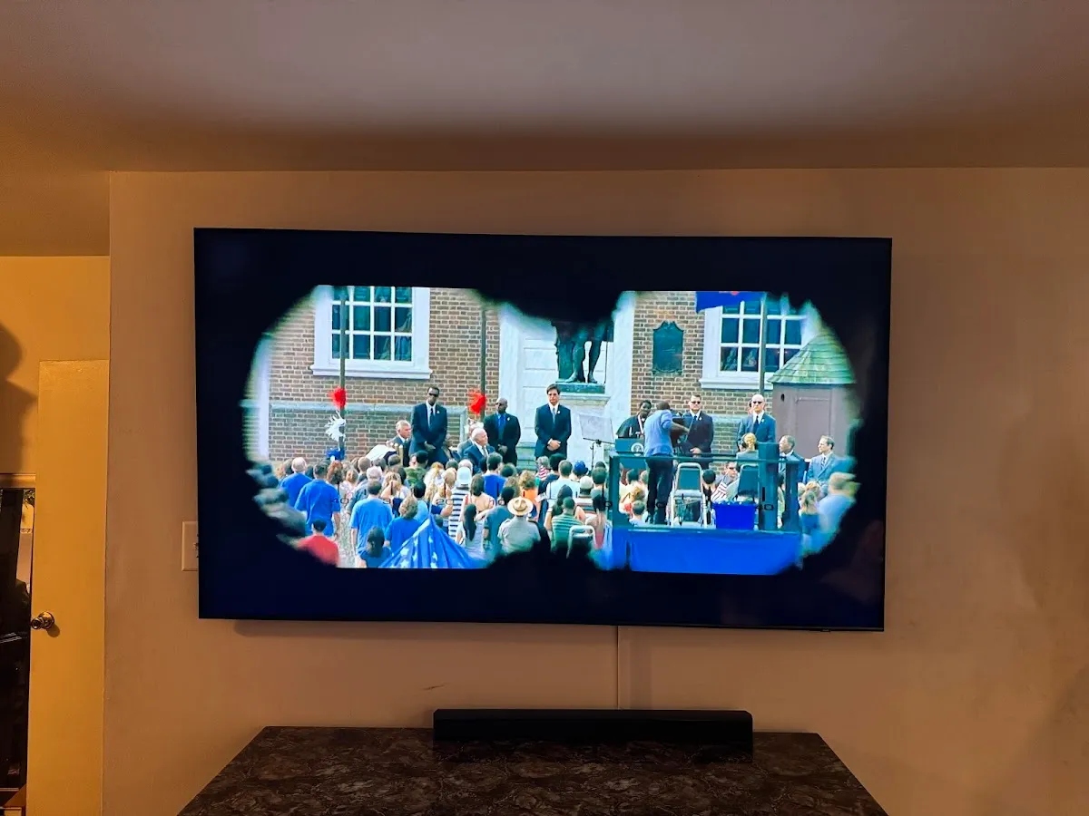 T-Wire LLC TV mounting service