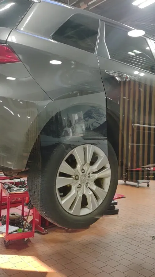 Ulerio’s Performance photo 2