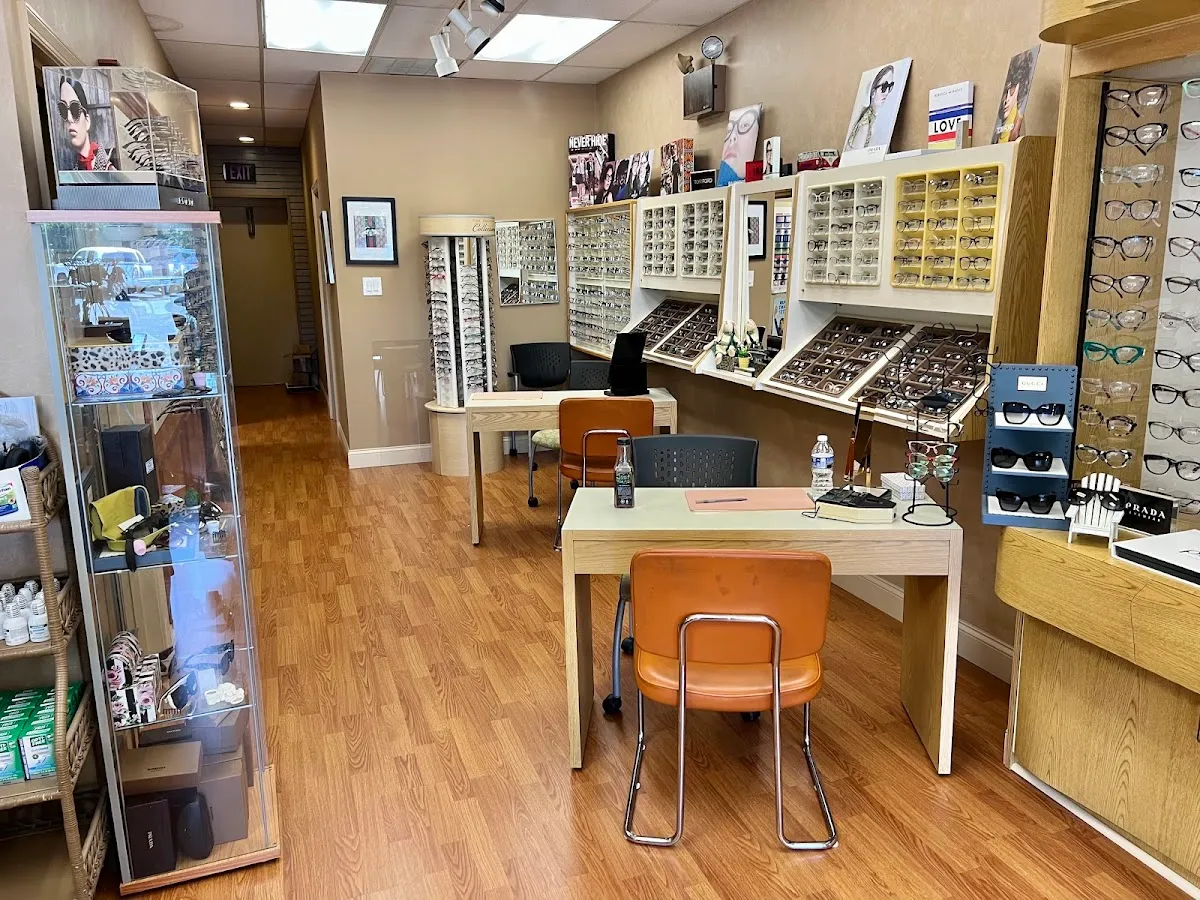 Ultimate Eyecare photo 2