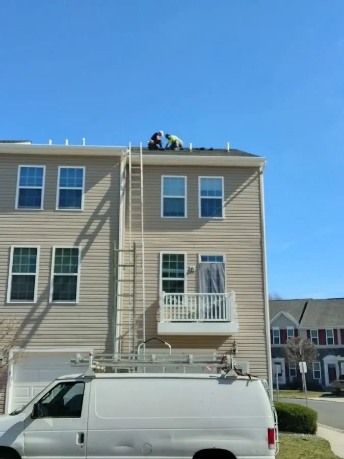 Umo Roofing LLC photo 4