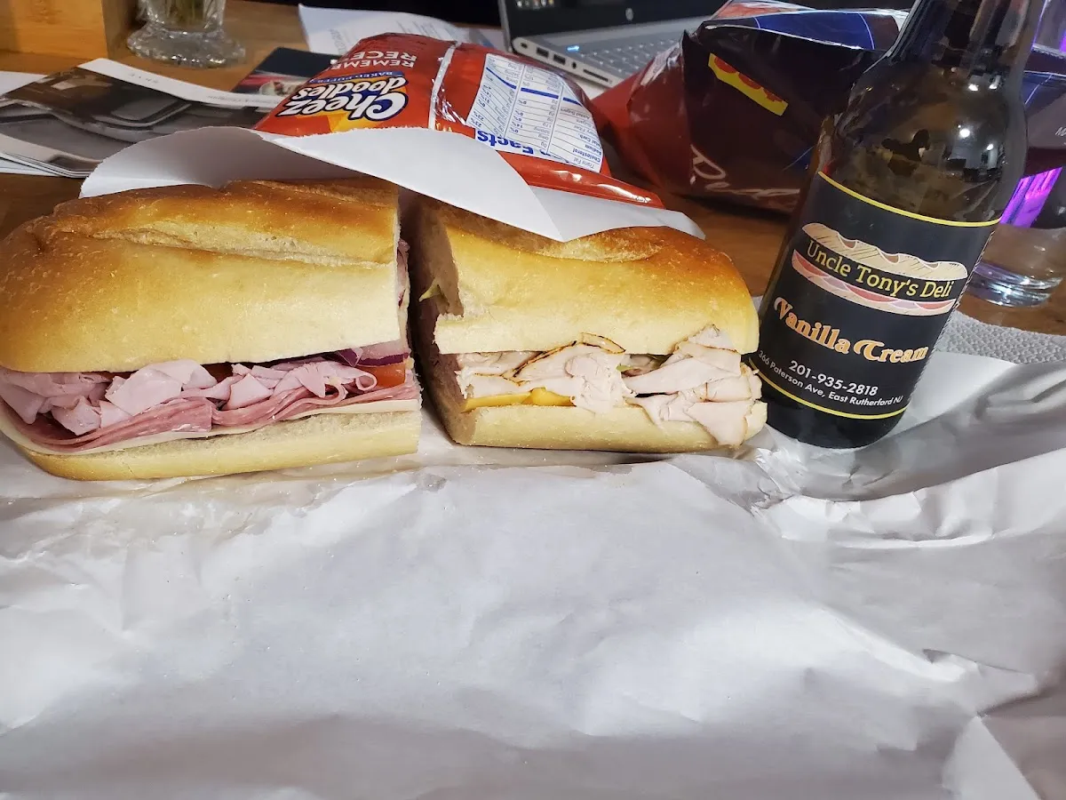 Uncle Tony’s Deli photo 4